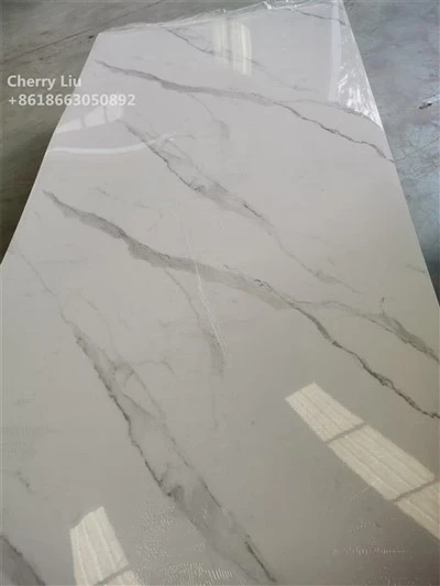 Bức Tường Đá